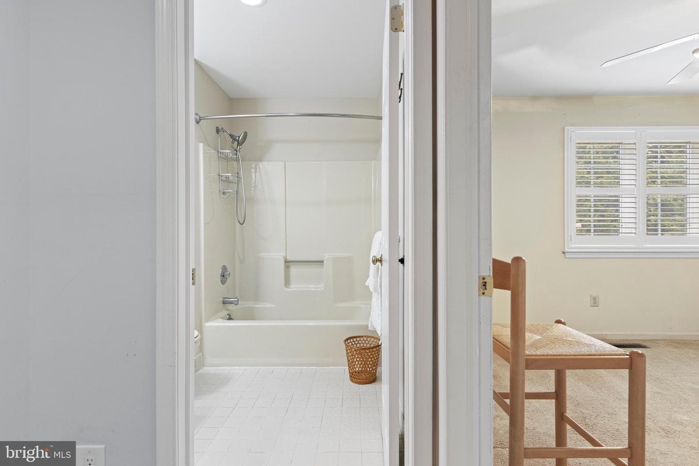 21 Newport Drive photo 45