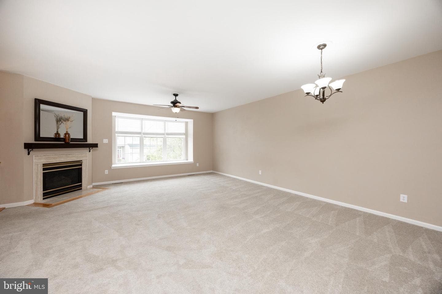 485 Lake George Circle photo 3
