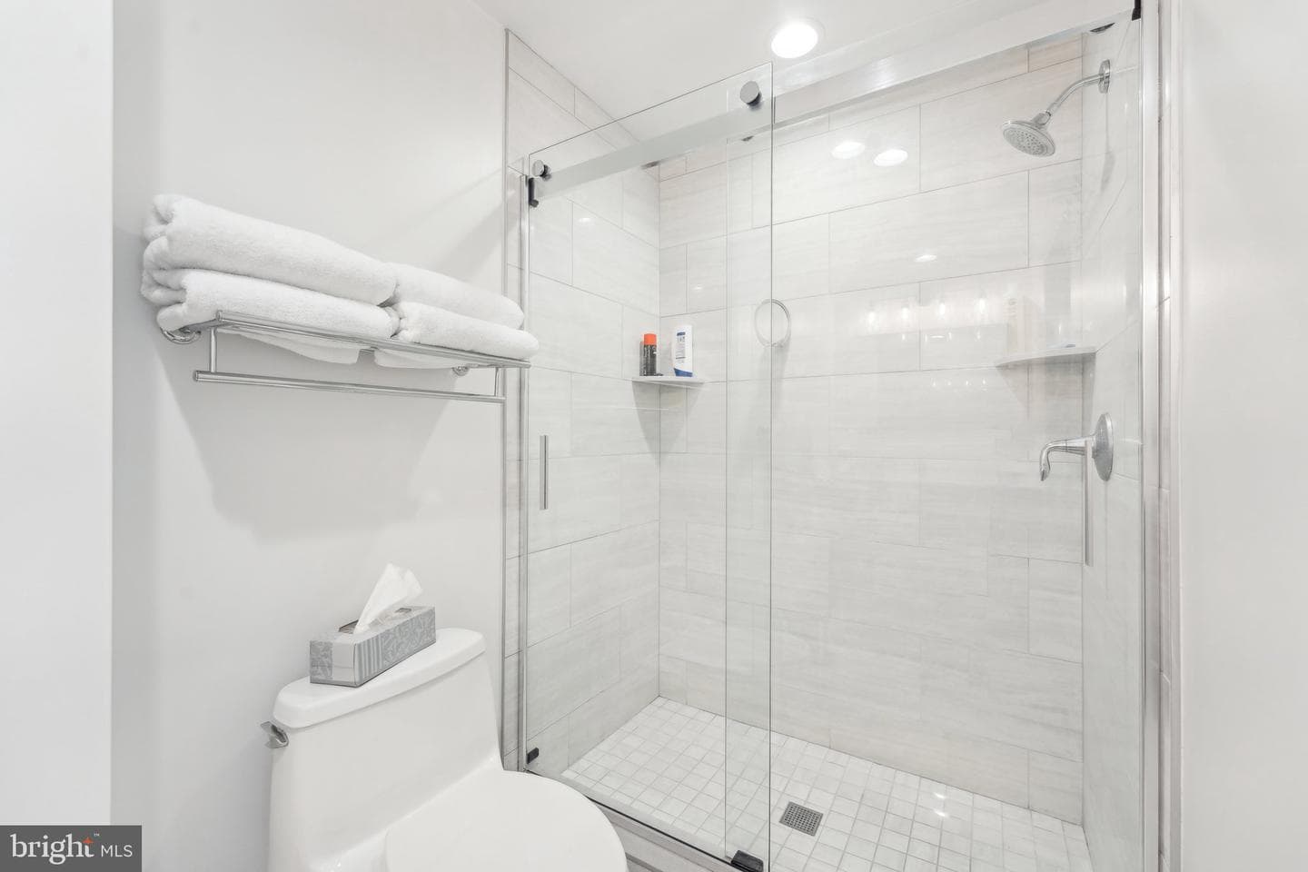 3603 Columbia Court Way #3603 photo 16