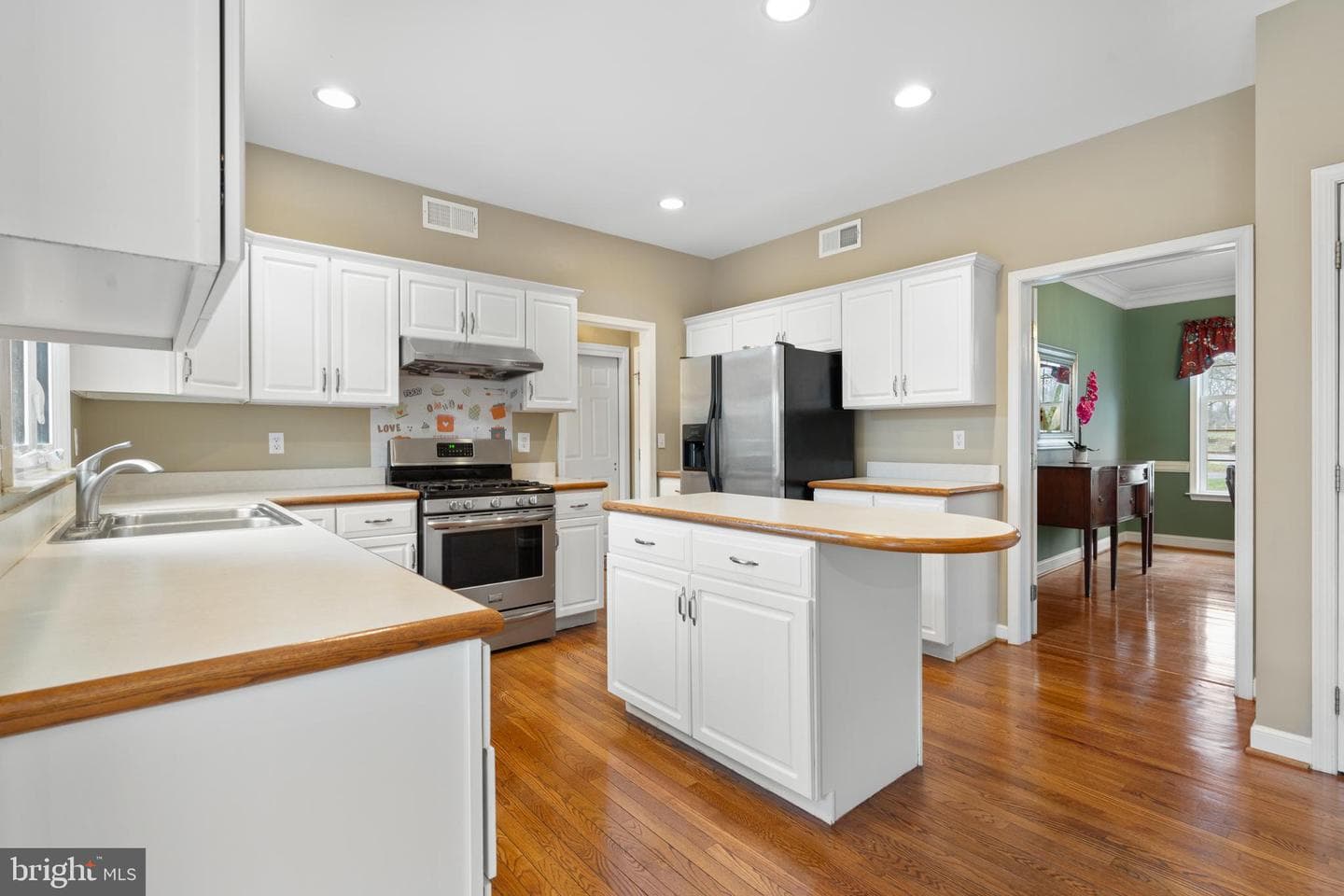1807 Hawkweed Way photo 15