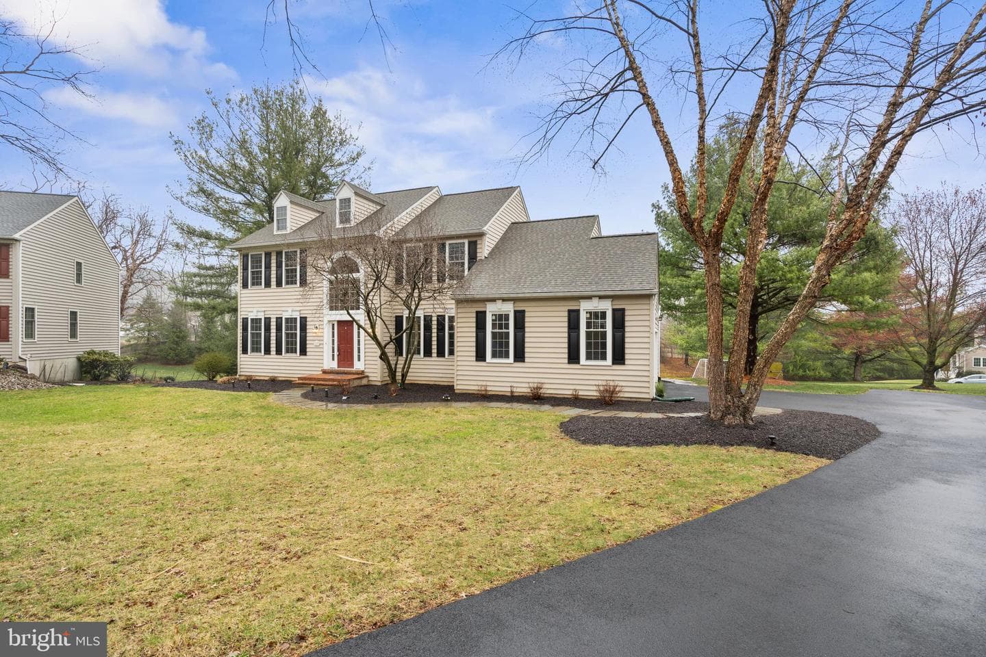 1807 Hawkweed Way photo 3