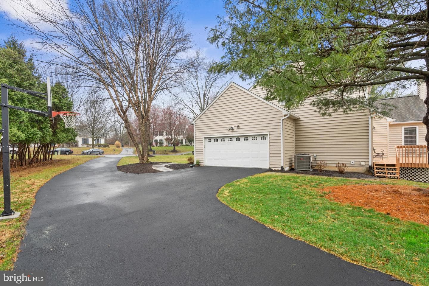 1807 Hawkweed Way photo 4