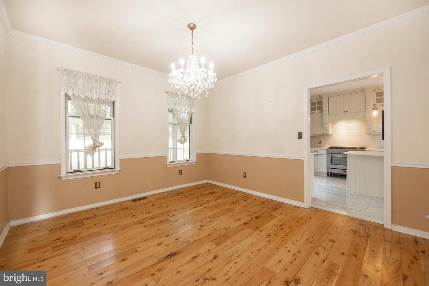 35 Maple Lane photo 16