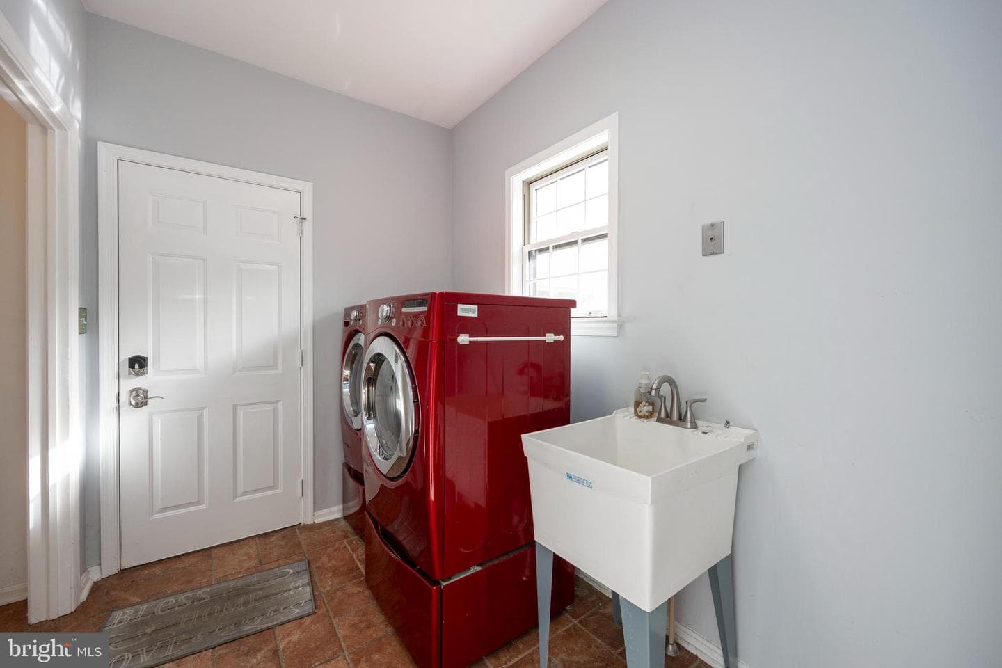 35 Maple Lane photo 19