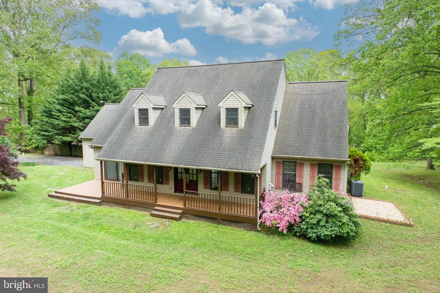 35 Maple Lane photo 2