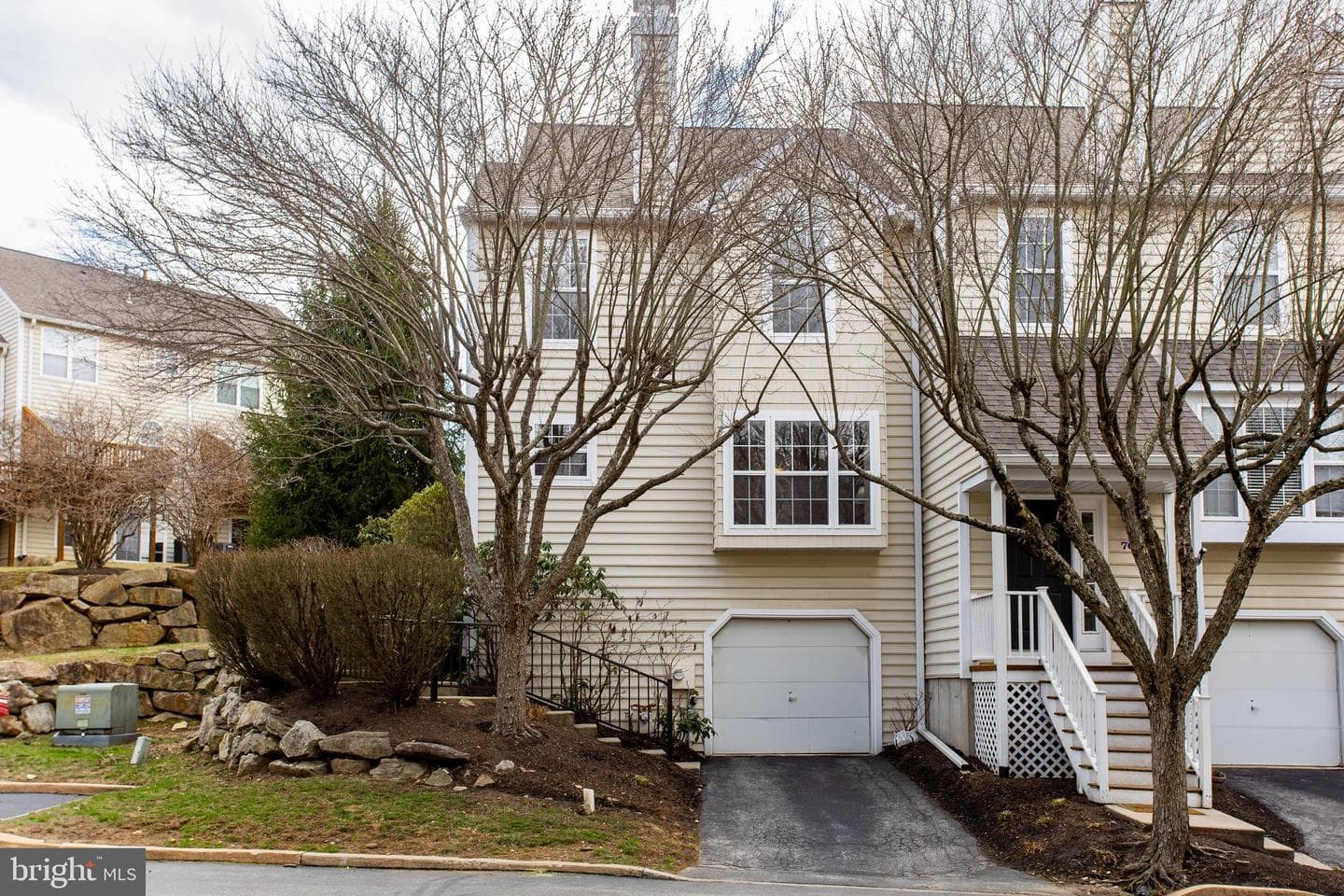 701 Harbour Ridge Lane photo 3