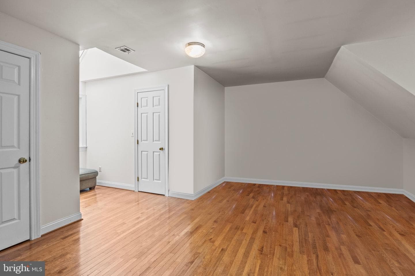 112 Blackshire Road photo 32