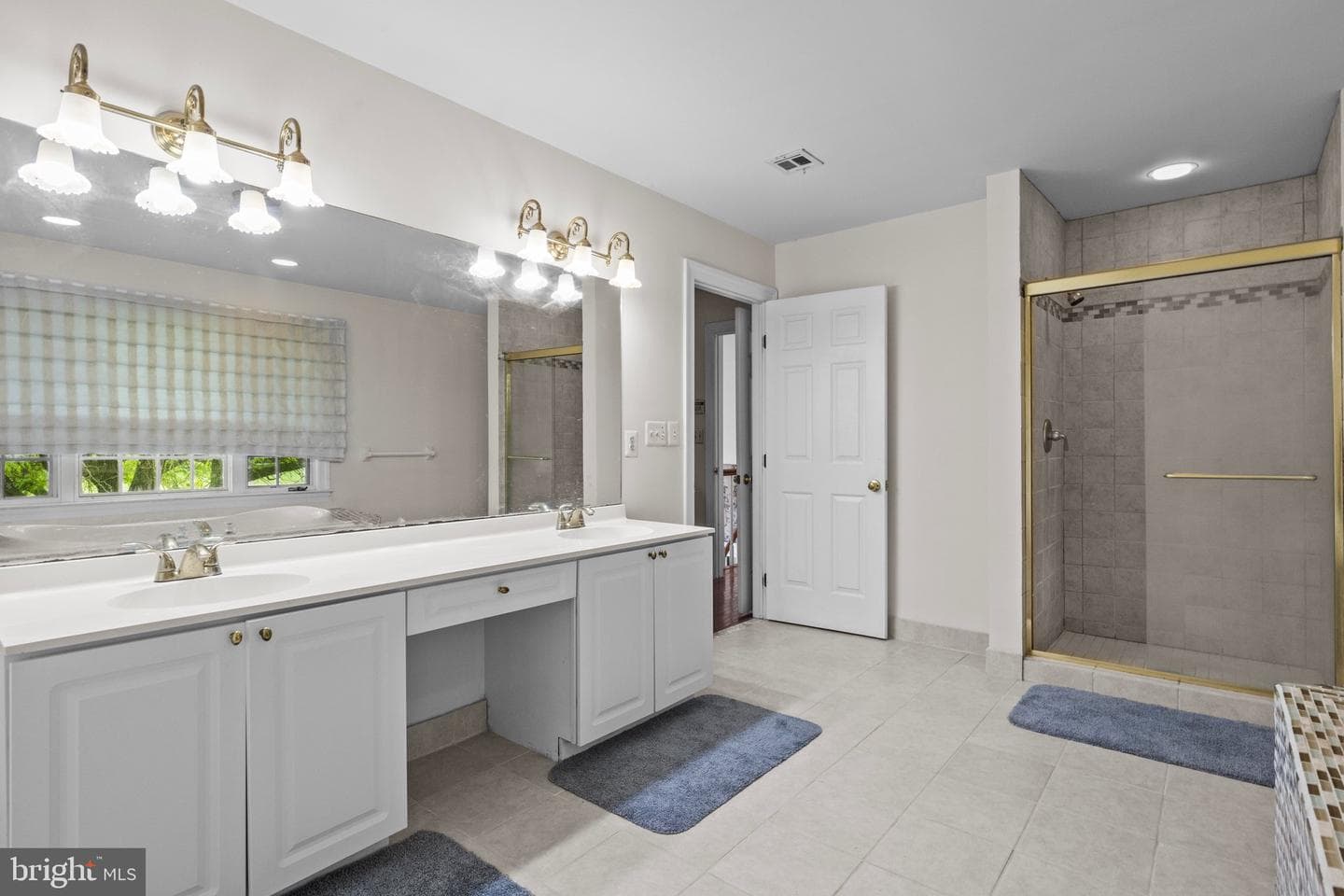 112 Blackshire Road photo 41