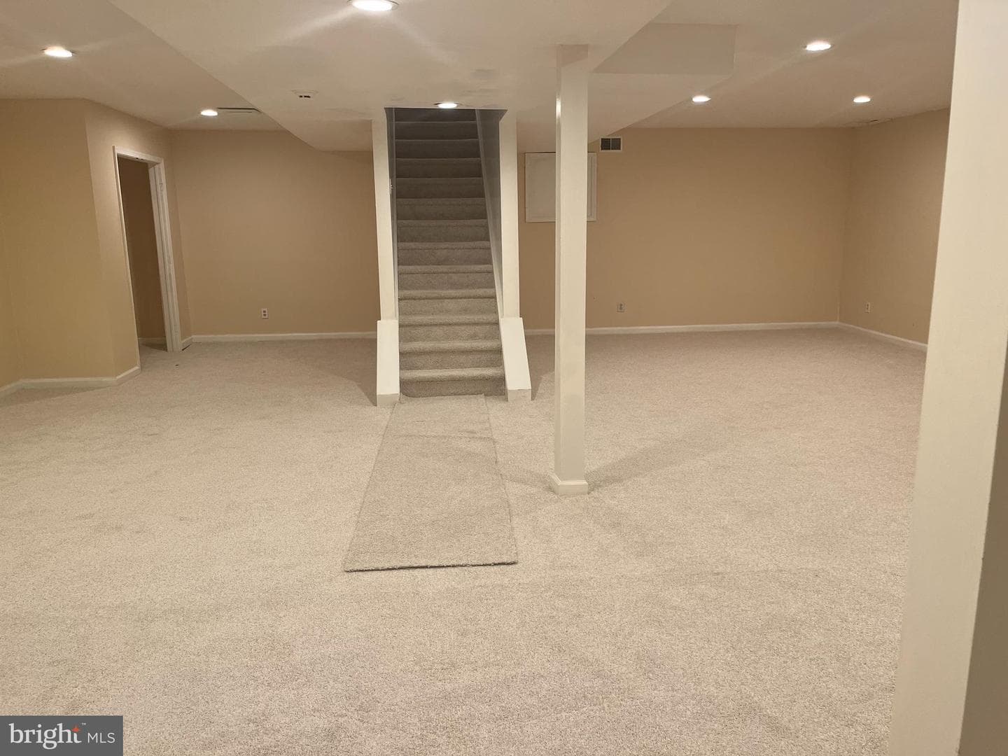 112 Blackshire Road photo 42
