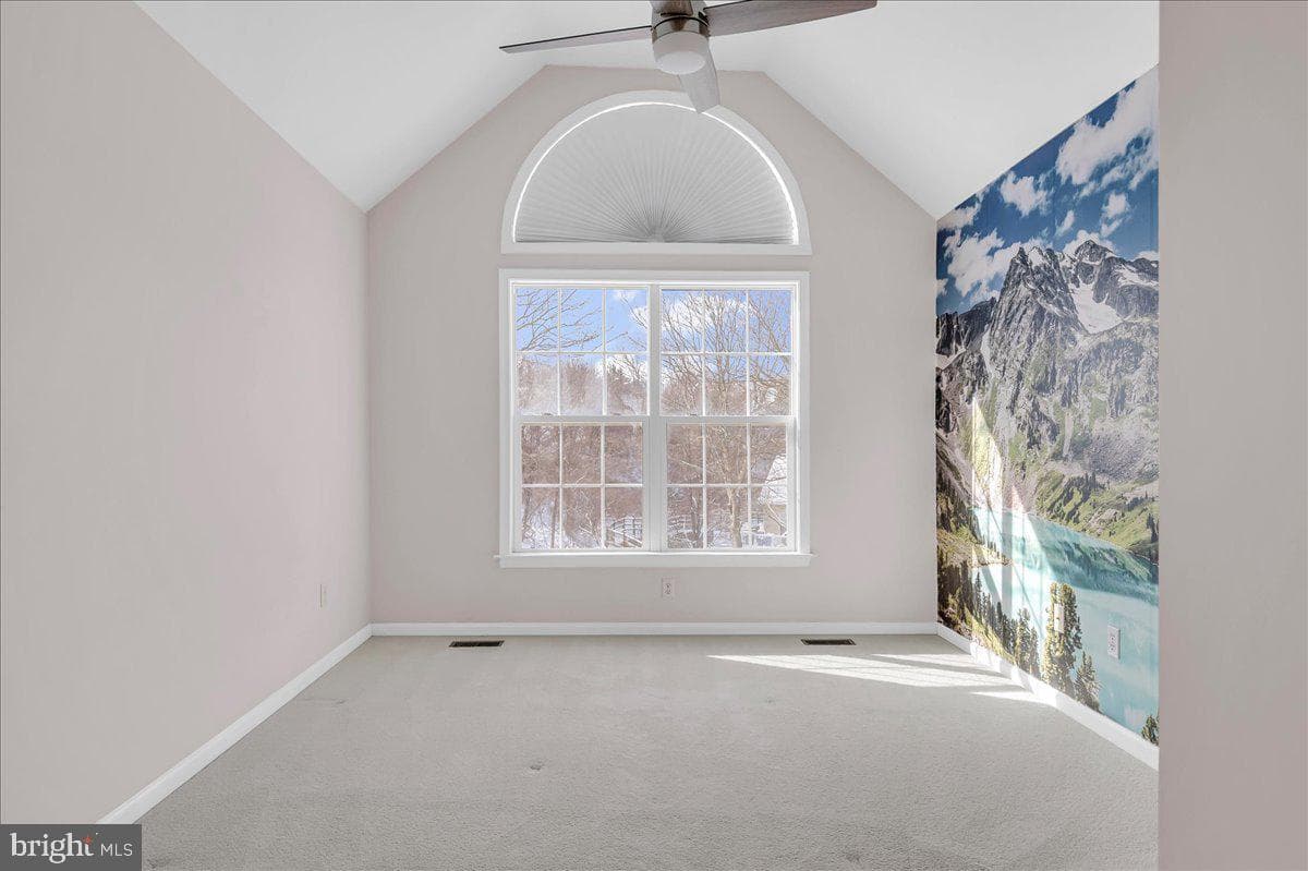 203 Silverbell Court photo 24