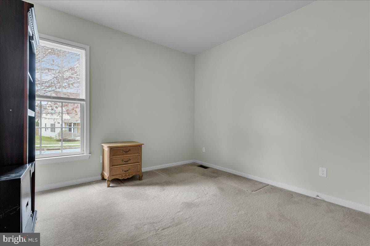 237 Crescent Road photo 31