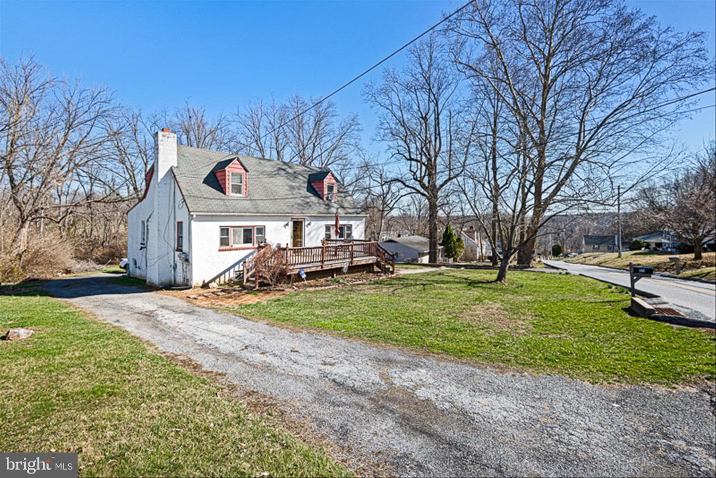125 Irish Lane photo 2