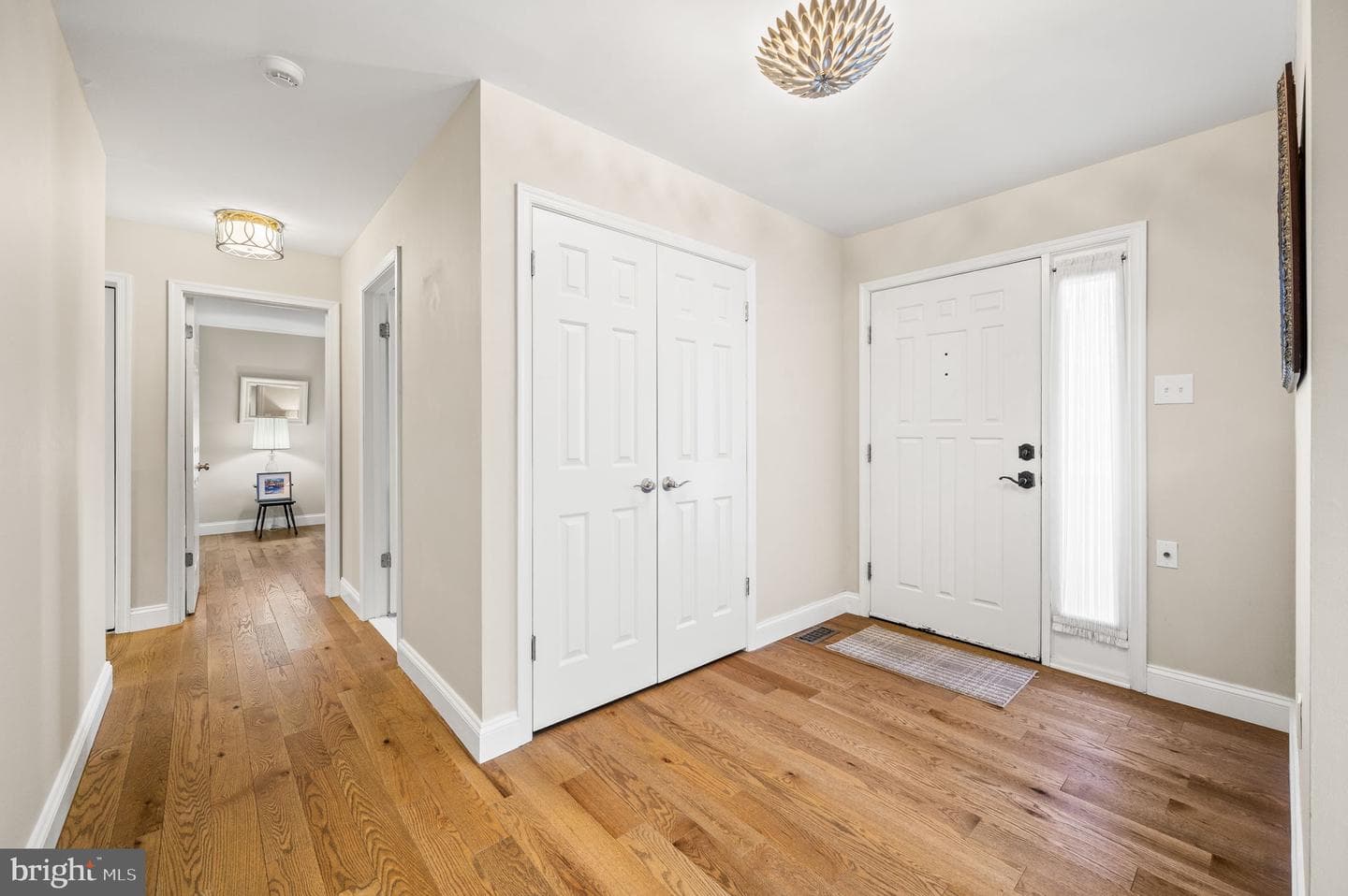 1125 Merrifield Drive #1125 photo 2