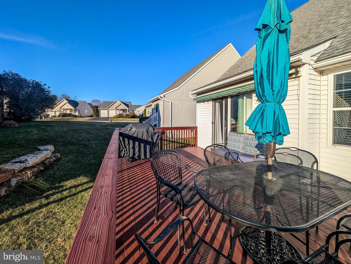 781 W Glenview Drive photo 16