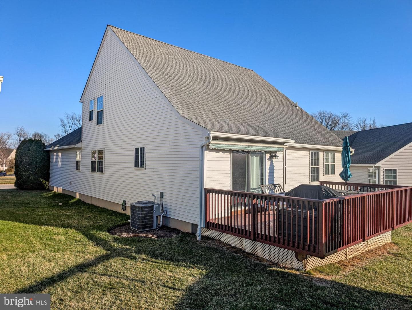 781 W Glenview Drive photo 4