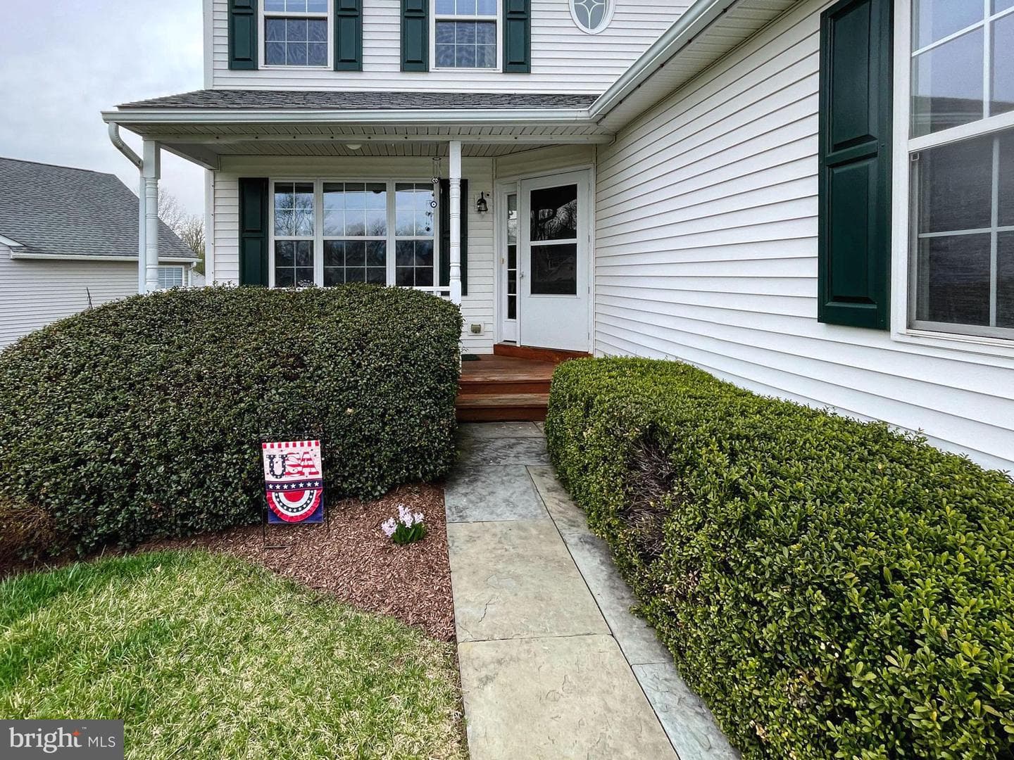 781 W Glenview Drive photo 5