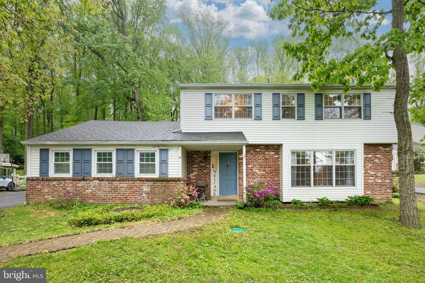 304 King Road photo 1