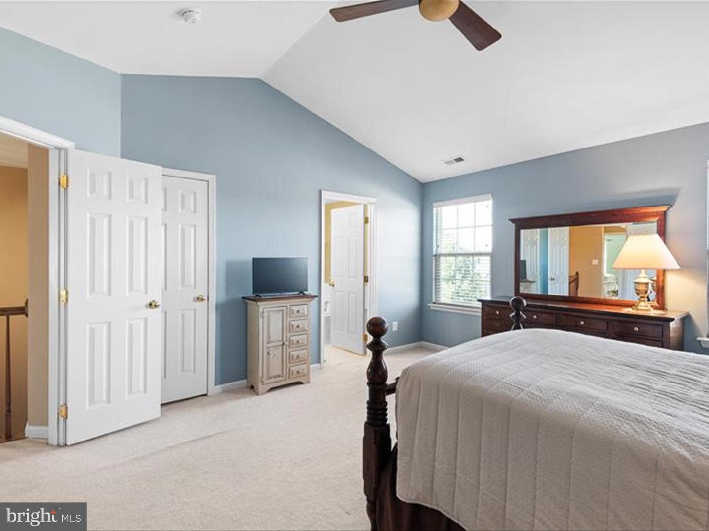 320 Elizabeth Drive photo 18
