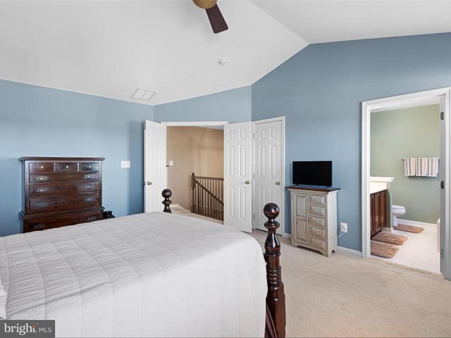 320 Elizabeth Drive photo 19