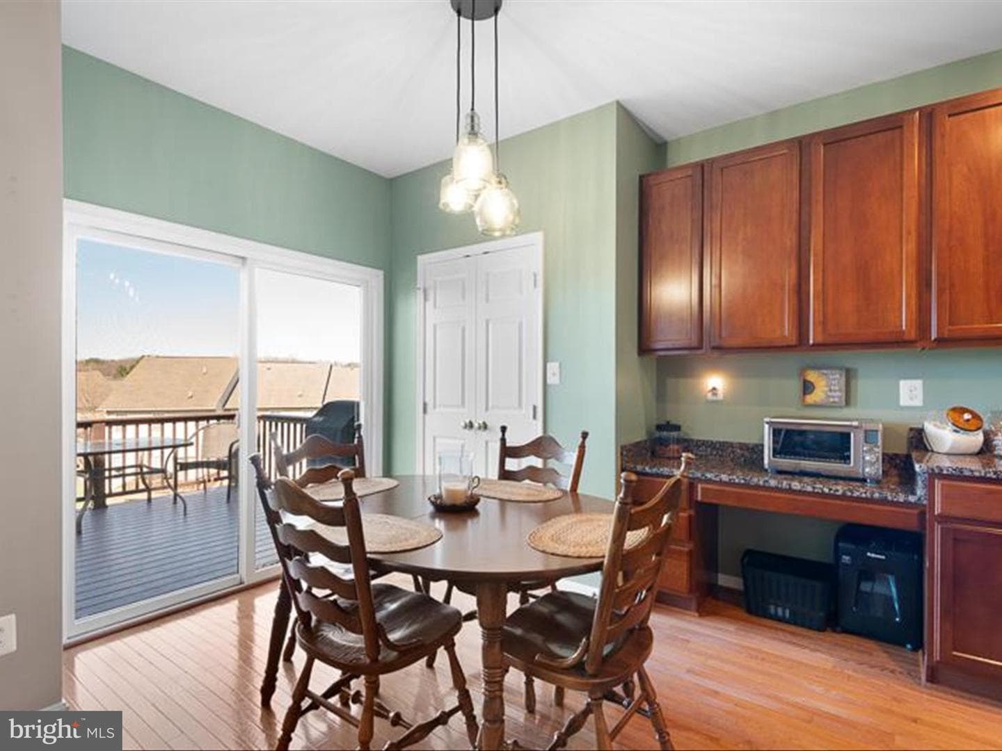 320 Elizabeth Drive photo 8