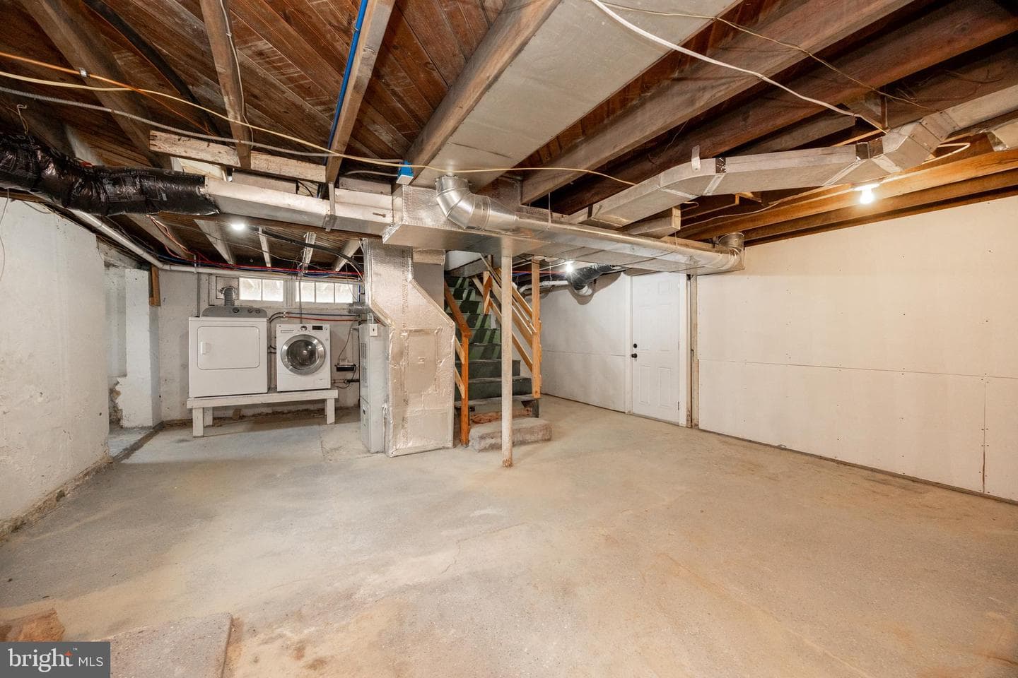 509 W Uwchlan Avenue photo 28