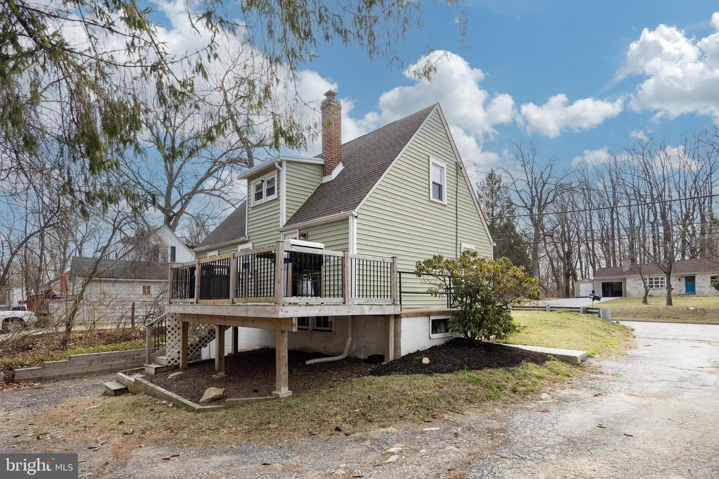 509 W Uwchlan Avenue photo 4