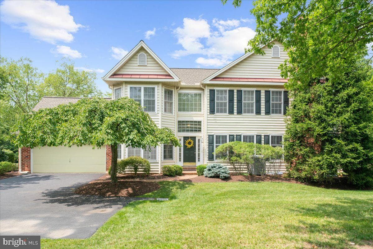 68 Wincrest Drive photo 1