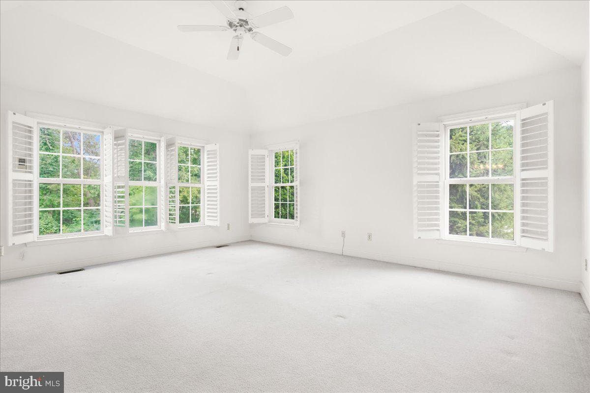 68 Wincrest Drive photo 20