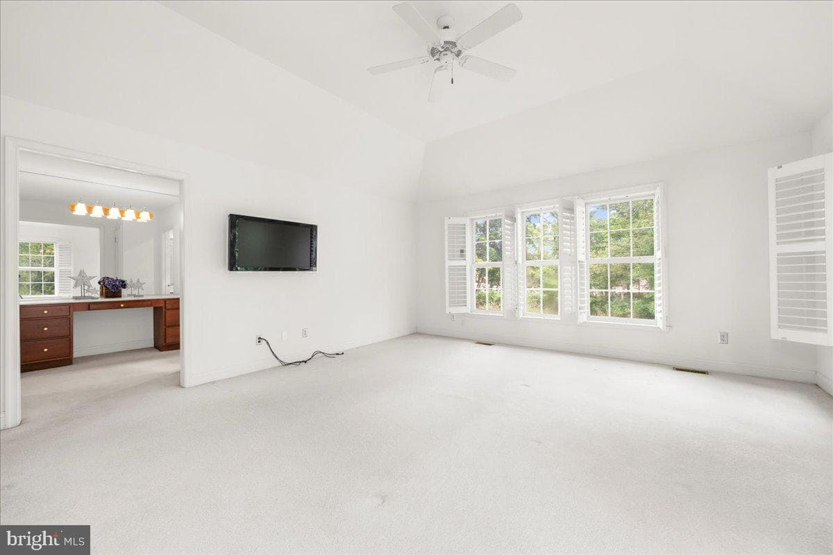 68 Wincrest Drive photo 21