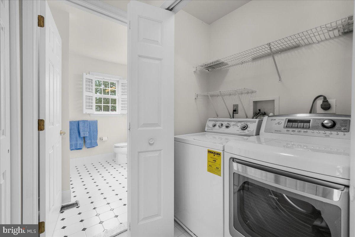 68 Wincrest Drive photo 25