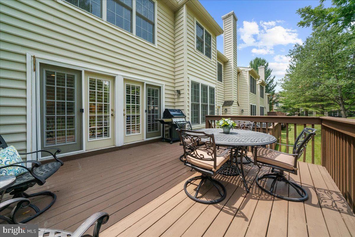 68 Wincrest Drive photo 33