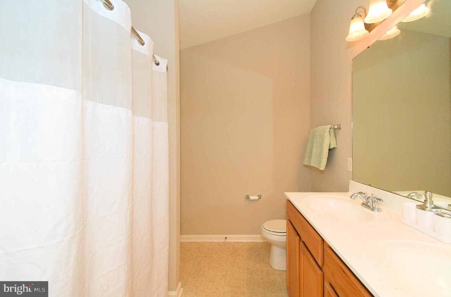191 S Savanna Drive photo 32