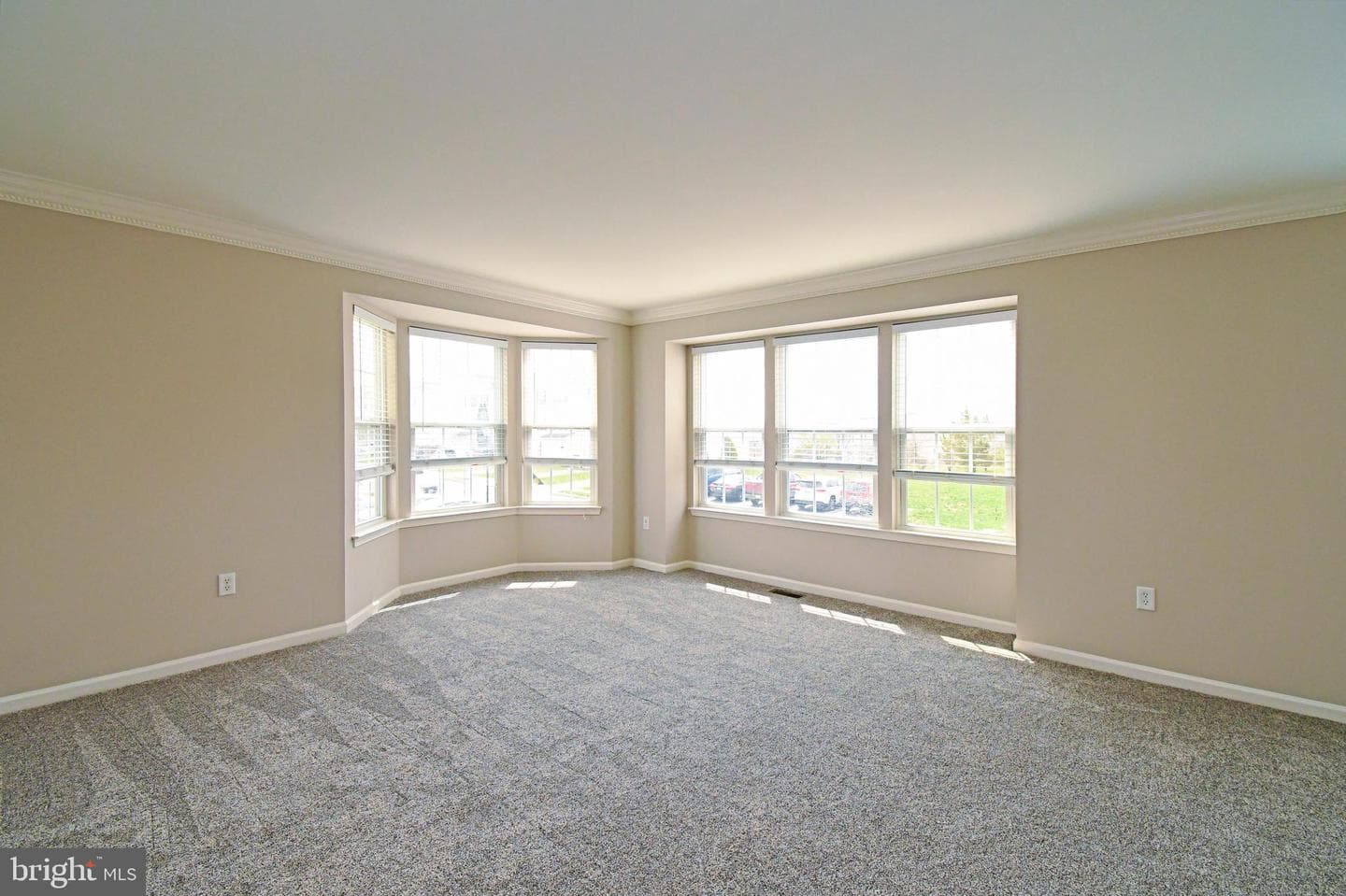 191 S Savanna Drive photo 6
