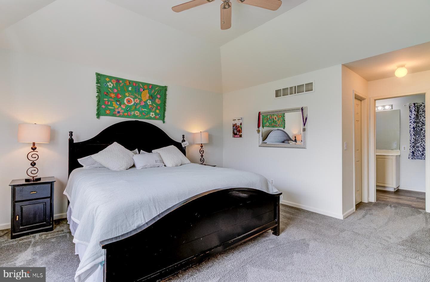 101 Amber Drive photo 28