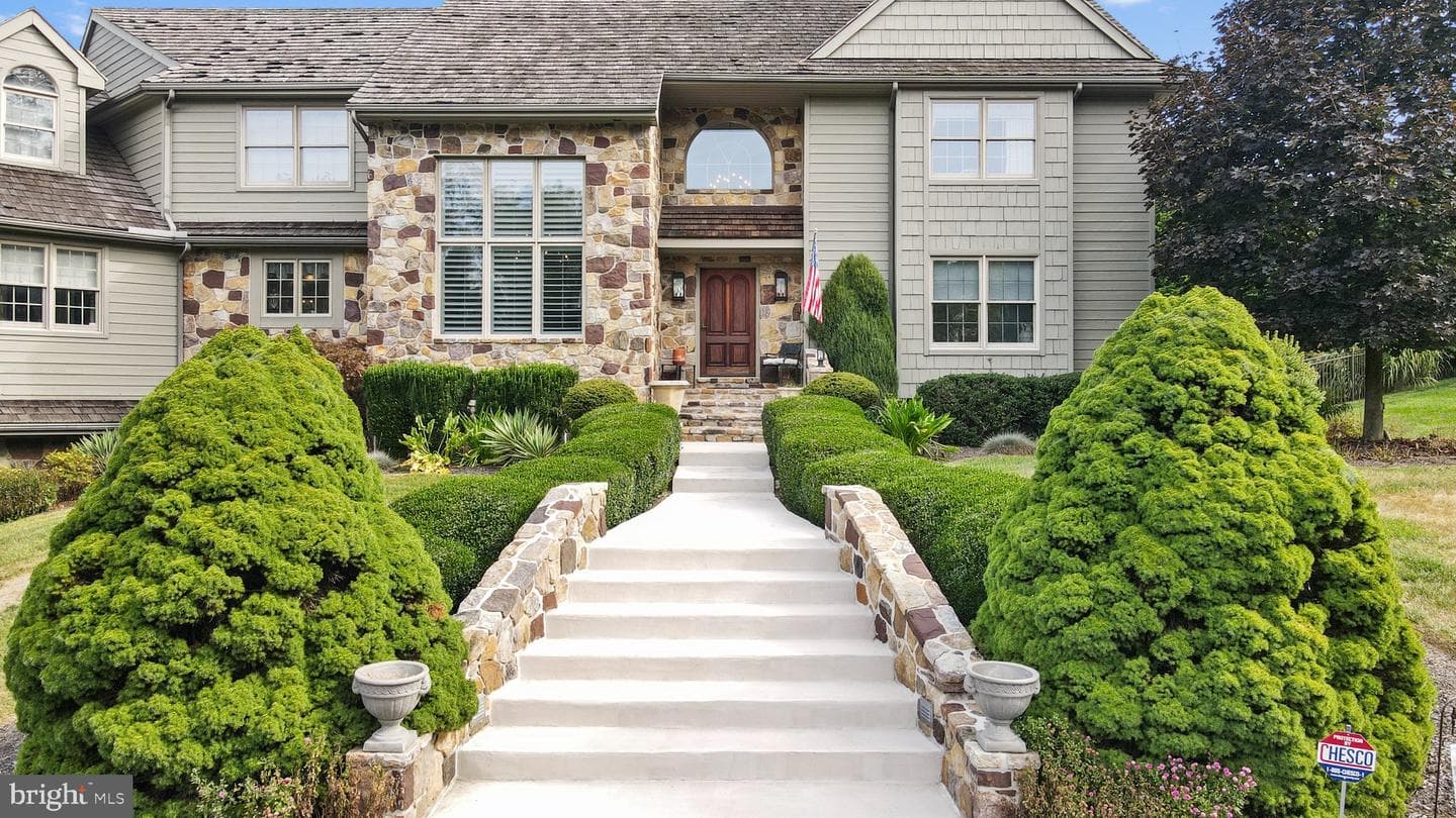 200 Barn Hill Road photo 3