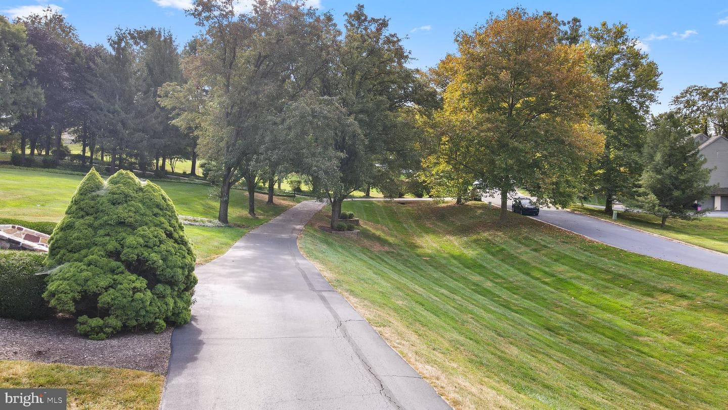 200 Barn Hill Road photo 78