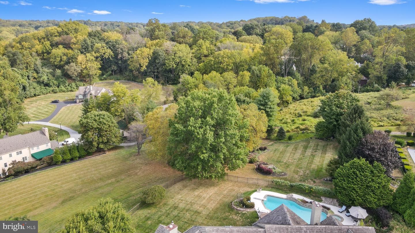 200 Barn Hill Road photo 79