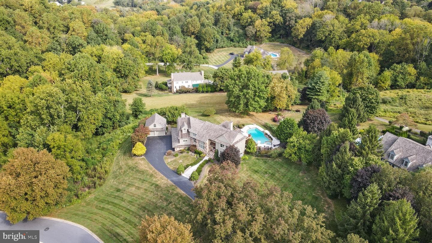 200 Barn Hill Road photo 80
