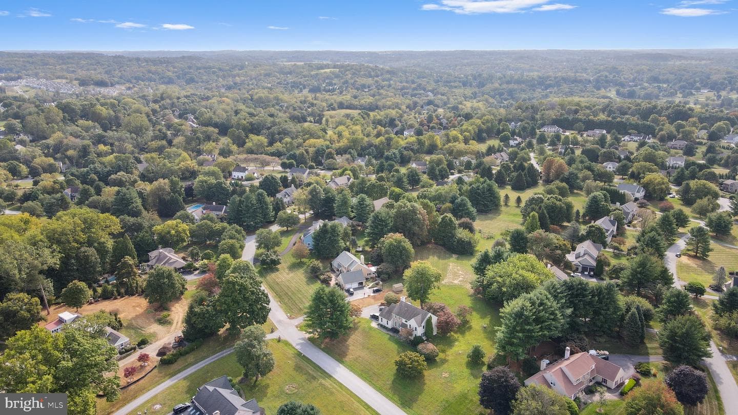 200 Barn Hill Road photo 97