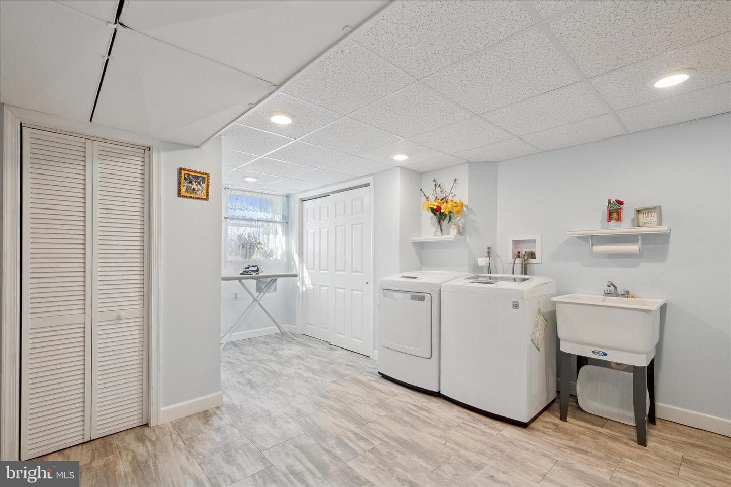 474 W Prospect Avenue photo 22