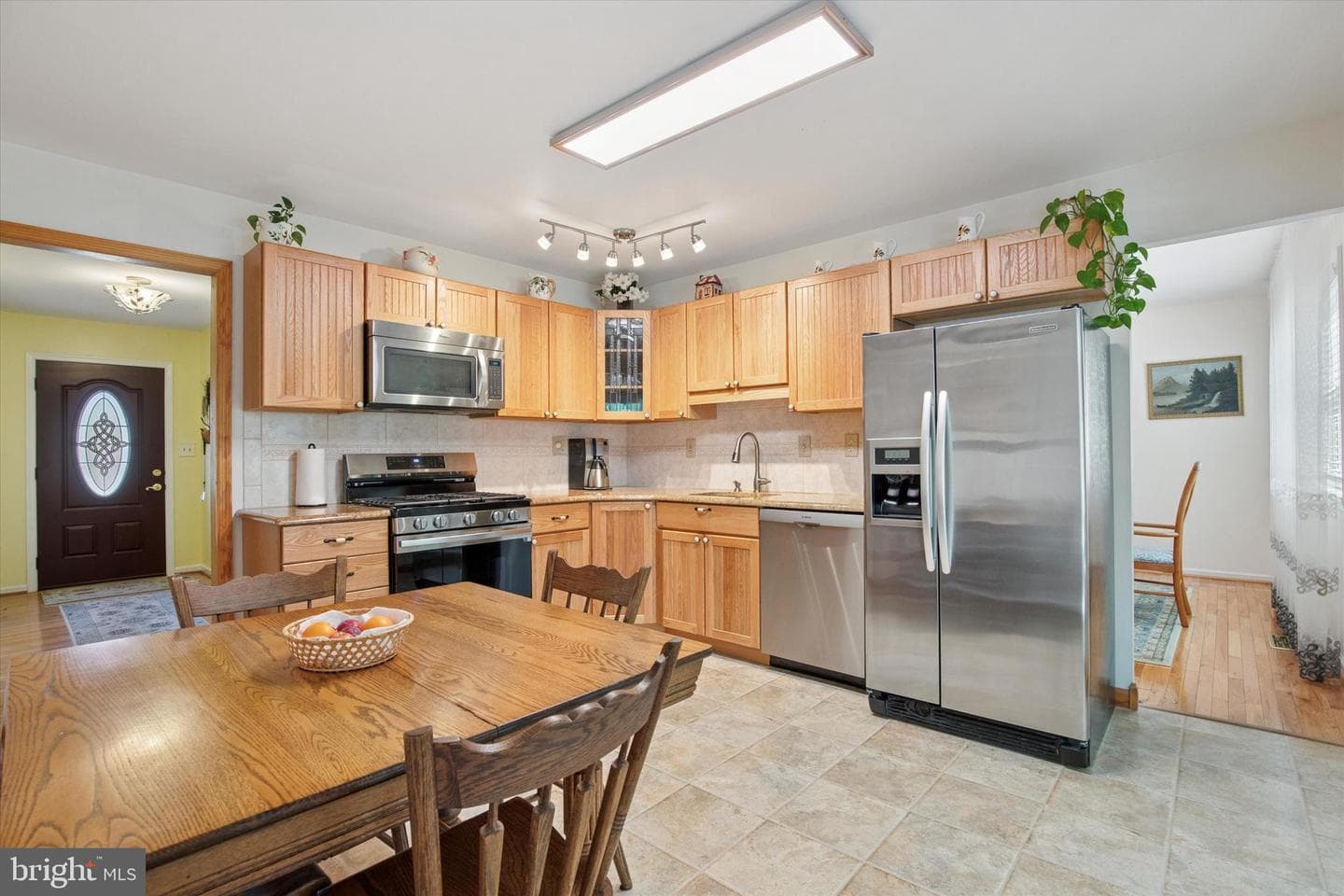 474 W Prospect Avenue photo 8