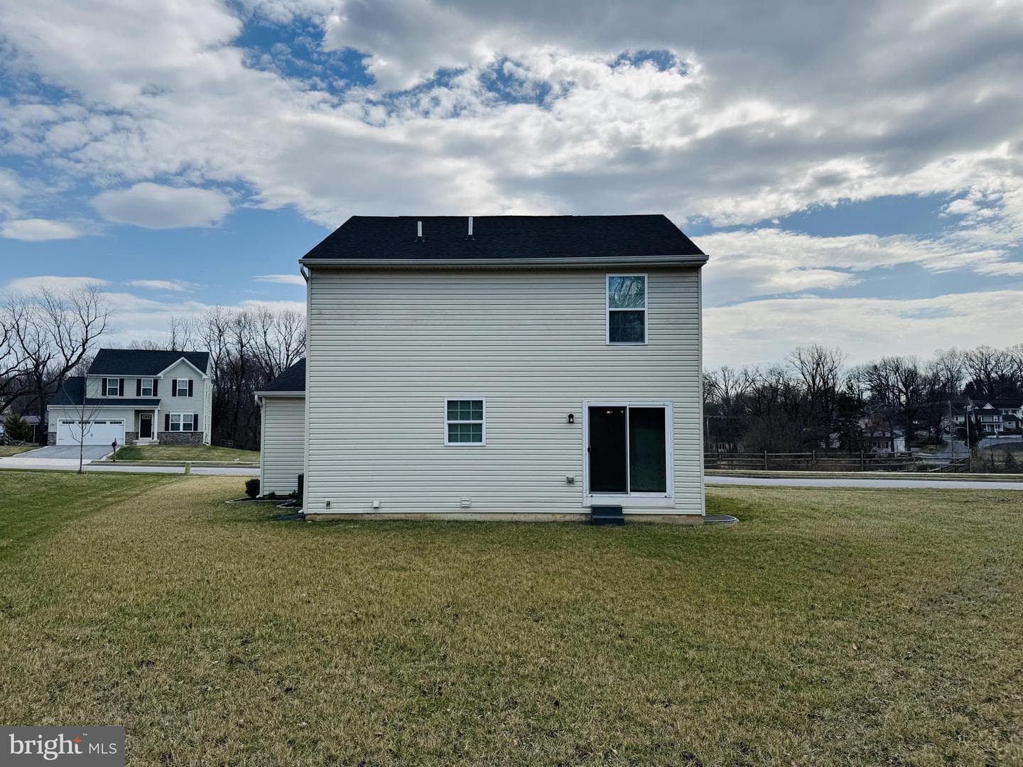 859 W Chestnut Street photo 50