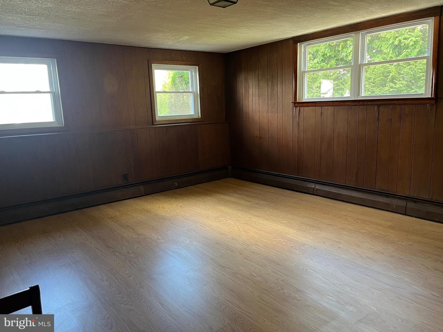 117 Spring Road photo 20