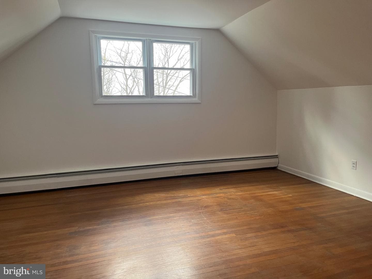 117 Spring Road photo 24