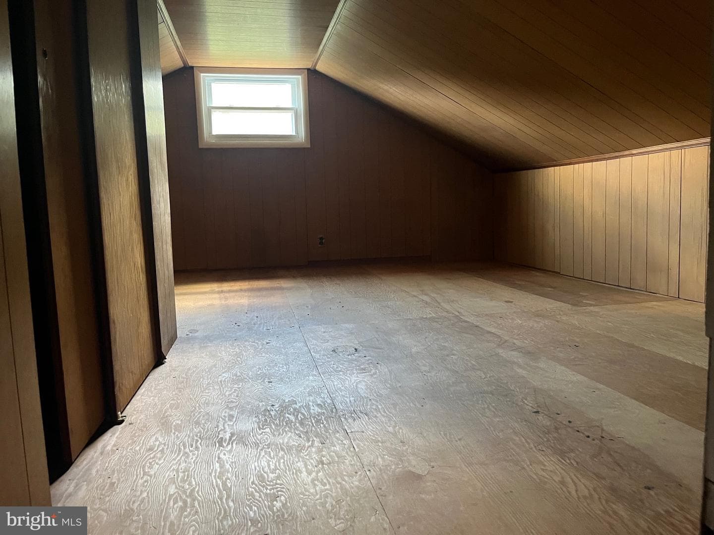 117 Spring Road photo 25
