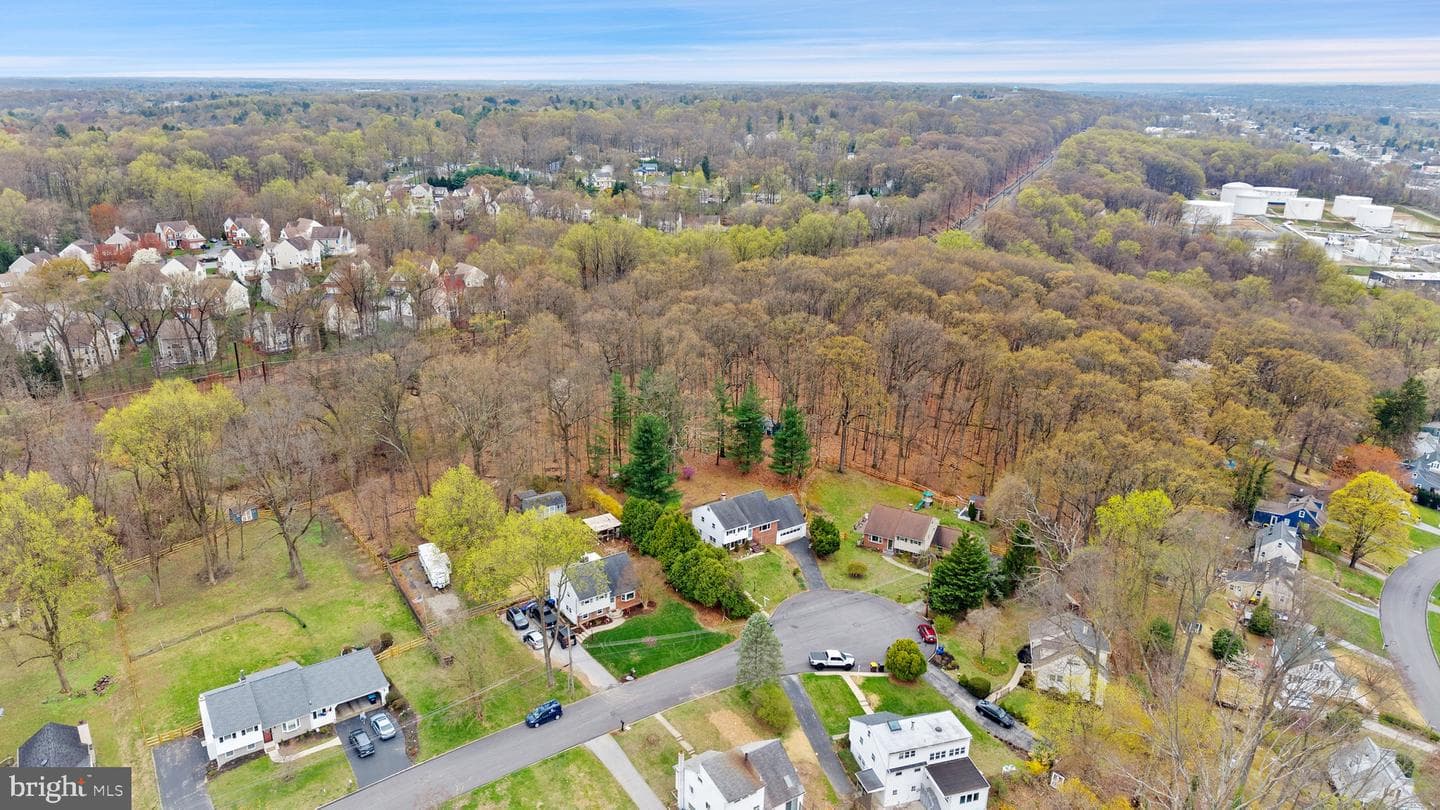117 Spring Road photo 3