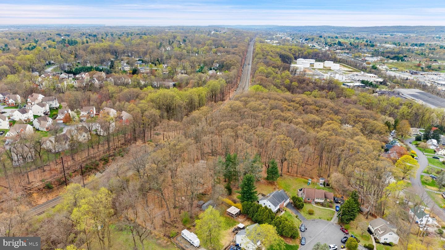 117 Spring Road photo 6