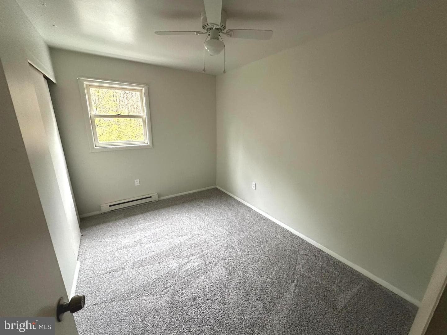 94 S Park Avenue photo 12