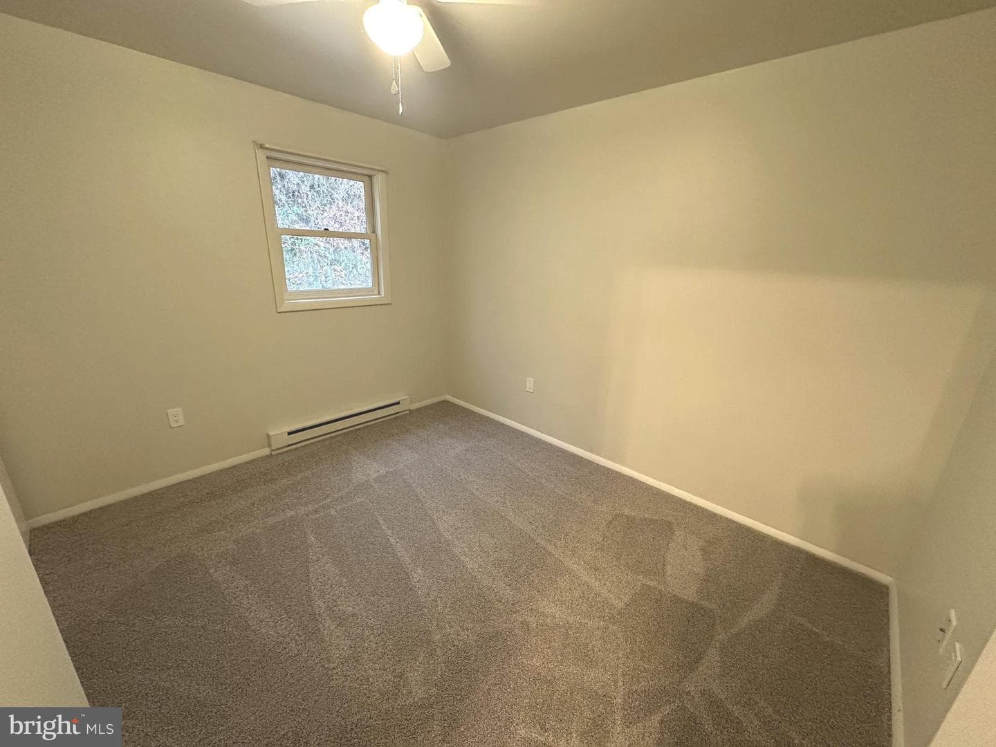 94 S Park Avenue photo 14