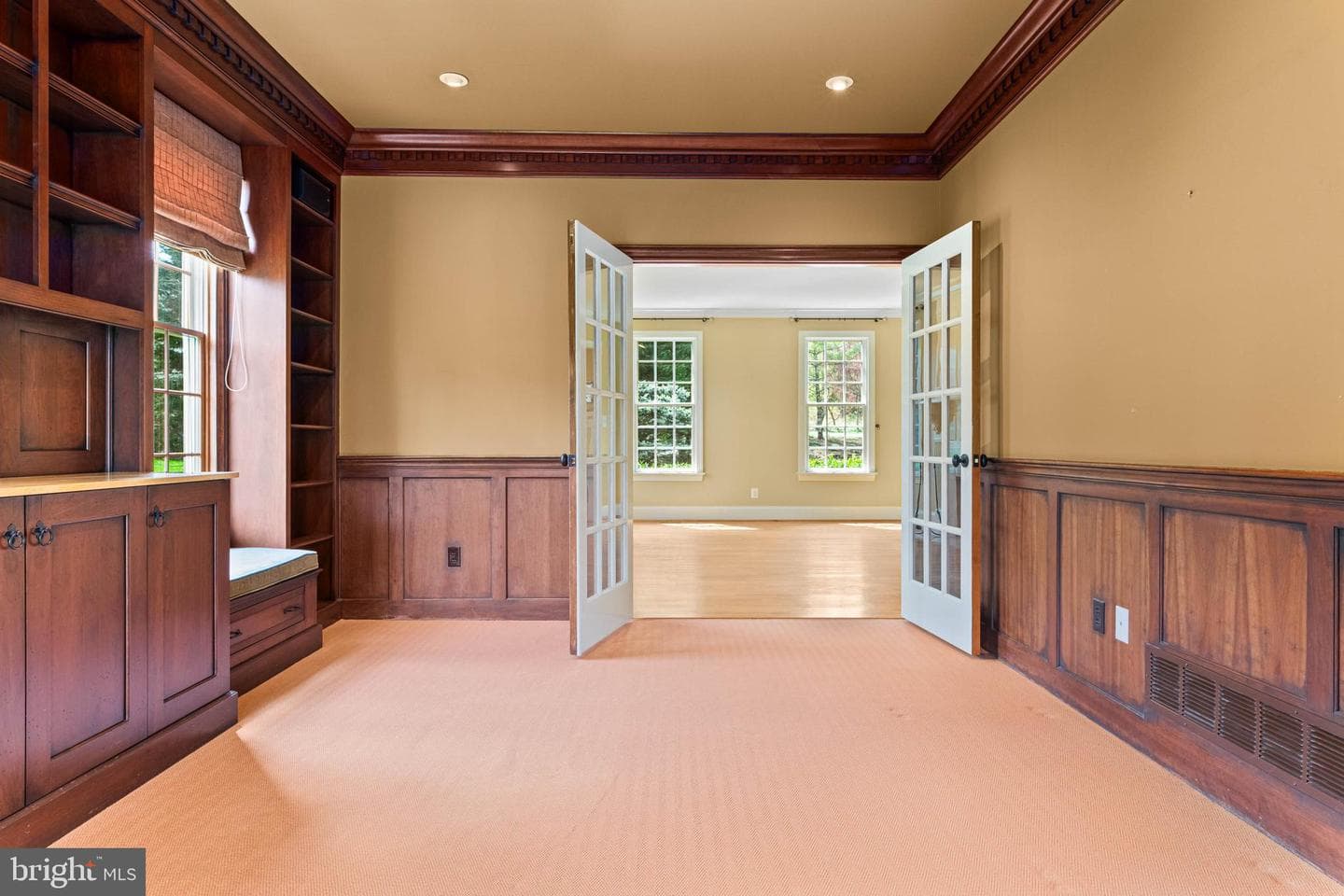 607 Newtown Road photo 19